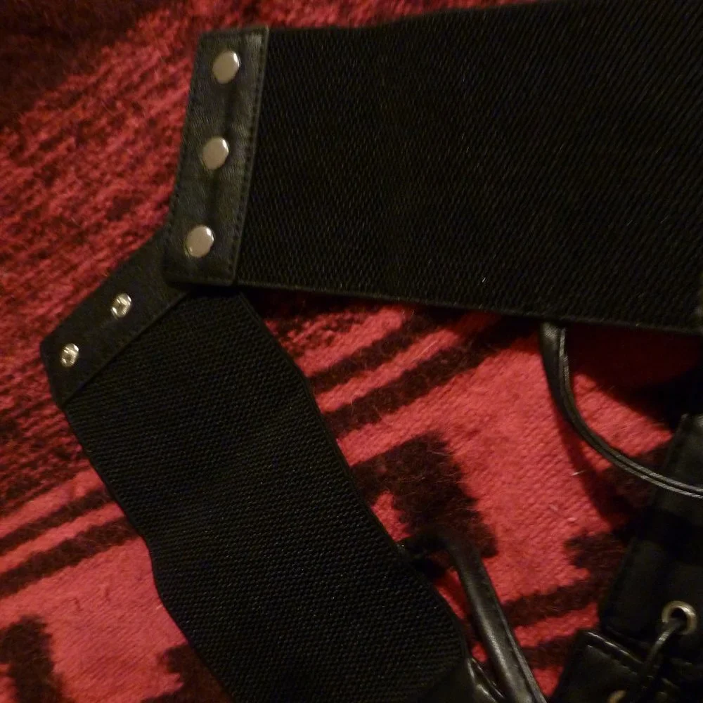 Fashion Fau Fashion Women's x Leather Tie Strap /Elastic  waist belt-cute corset